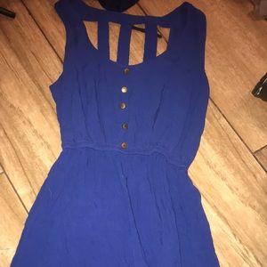 Short dress